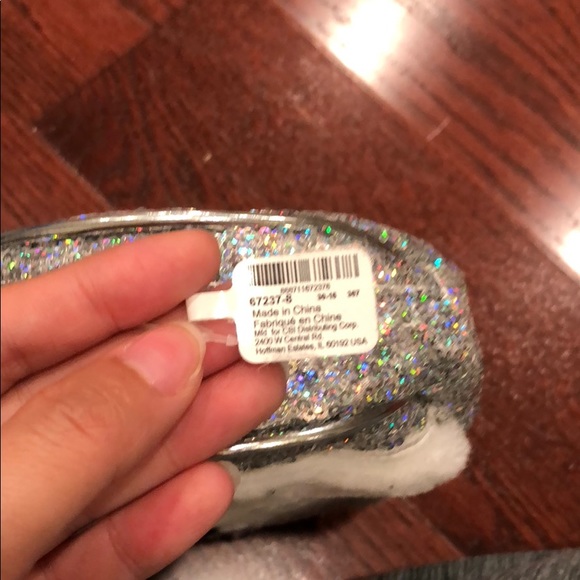 🚫DONATED🚫
 for $15💥 🆕 Dazzling makeup pouch - penguin - Picture 5 of 7